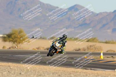 media/Dec-09-2023-SoCal Trackdays (Sat) [[76a8ac2686]]/Turn 15 Set 2 (245pm)/